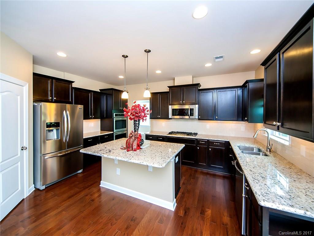 Southern Trace - Residential