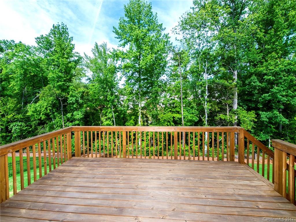 Southern Trace - Residential