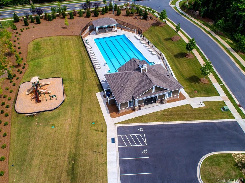 Southern Trace - Residential