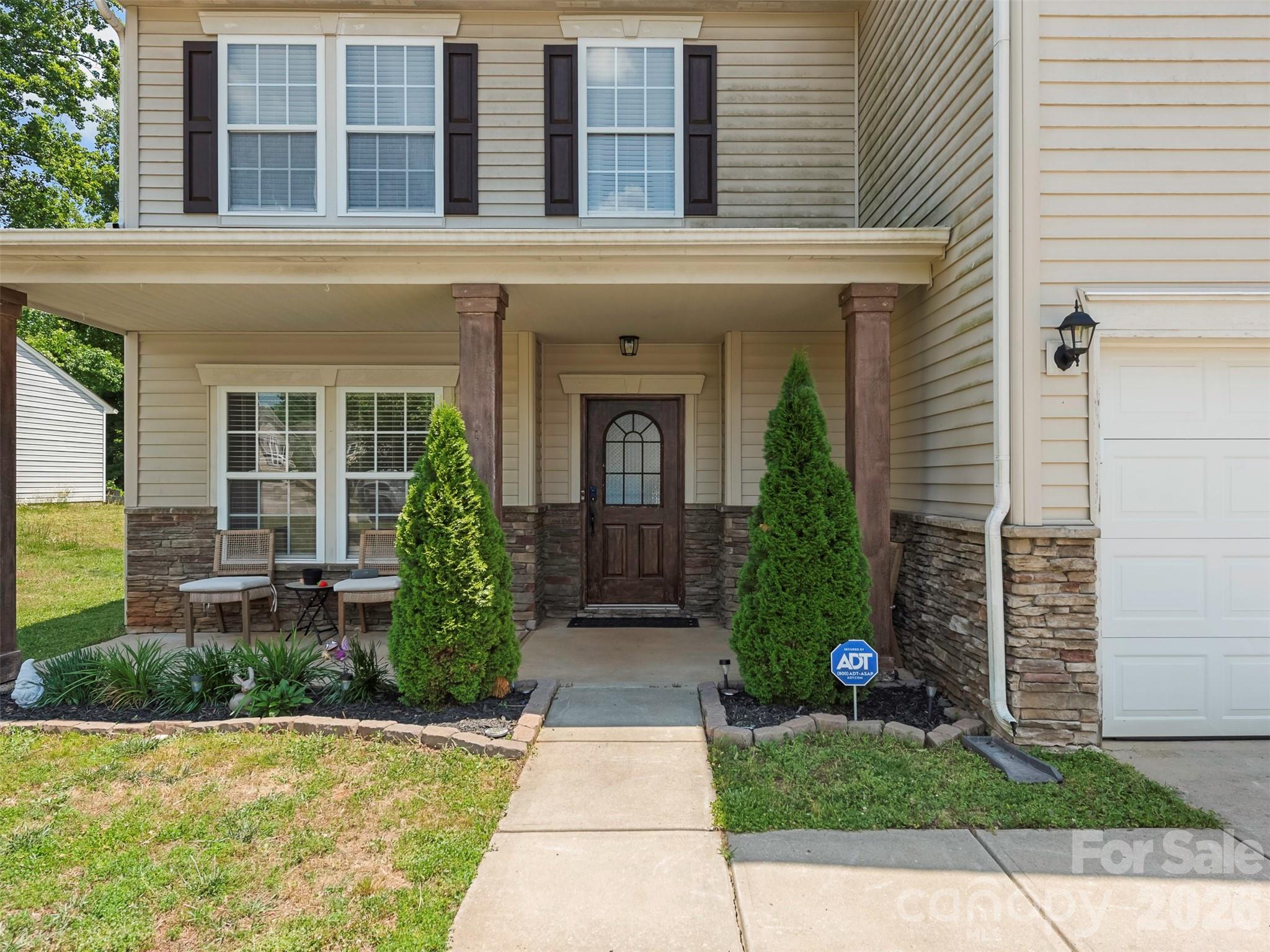 941 Capetown Lane
