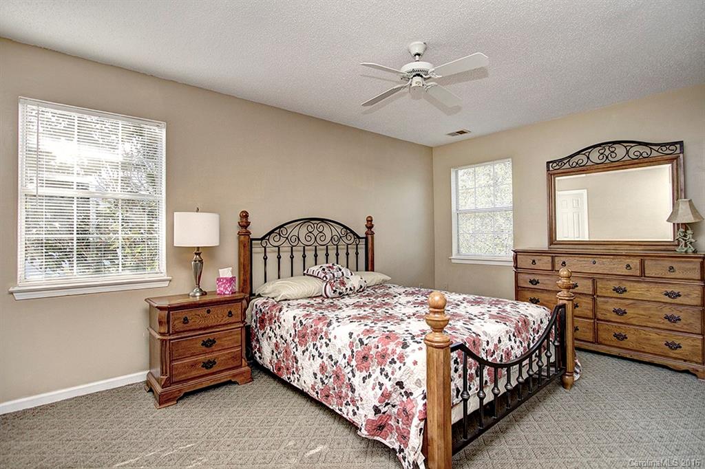 Lake Park - Residential