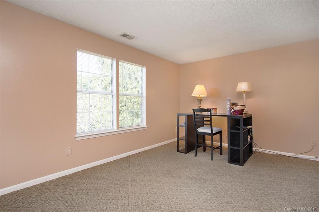 Lake Park - Residential