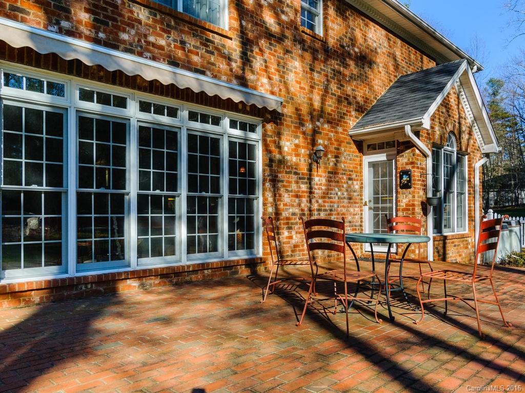 Flat Rock Lakes - Residential