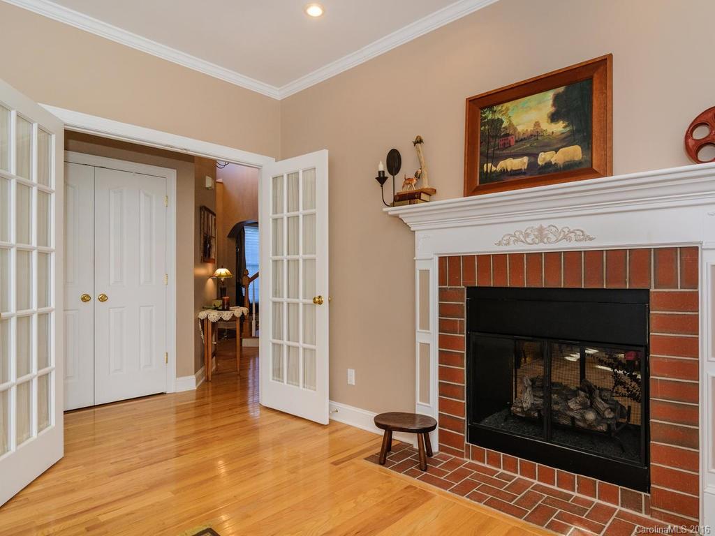 Flat Rock Lakes - Residential