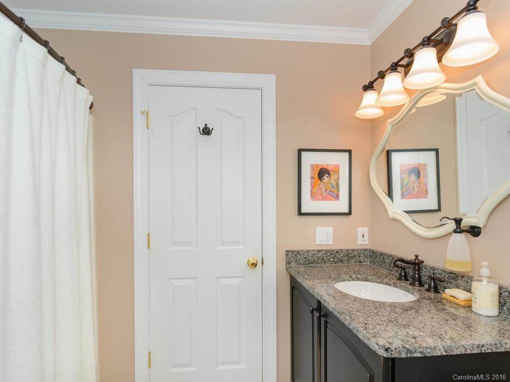 Flat Rock Lakes - Residential