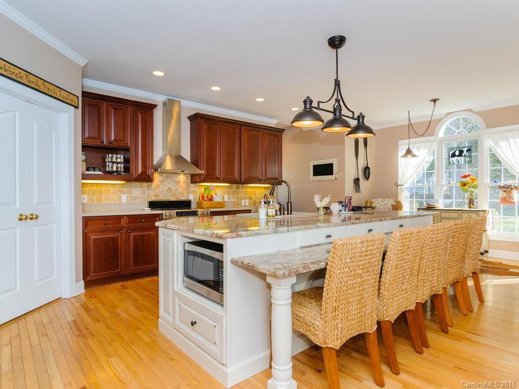 Flat Rock Lakes - Residential