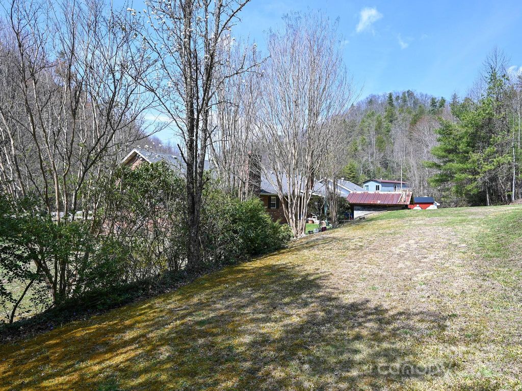 listing image 40
