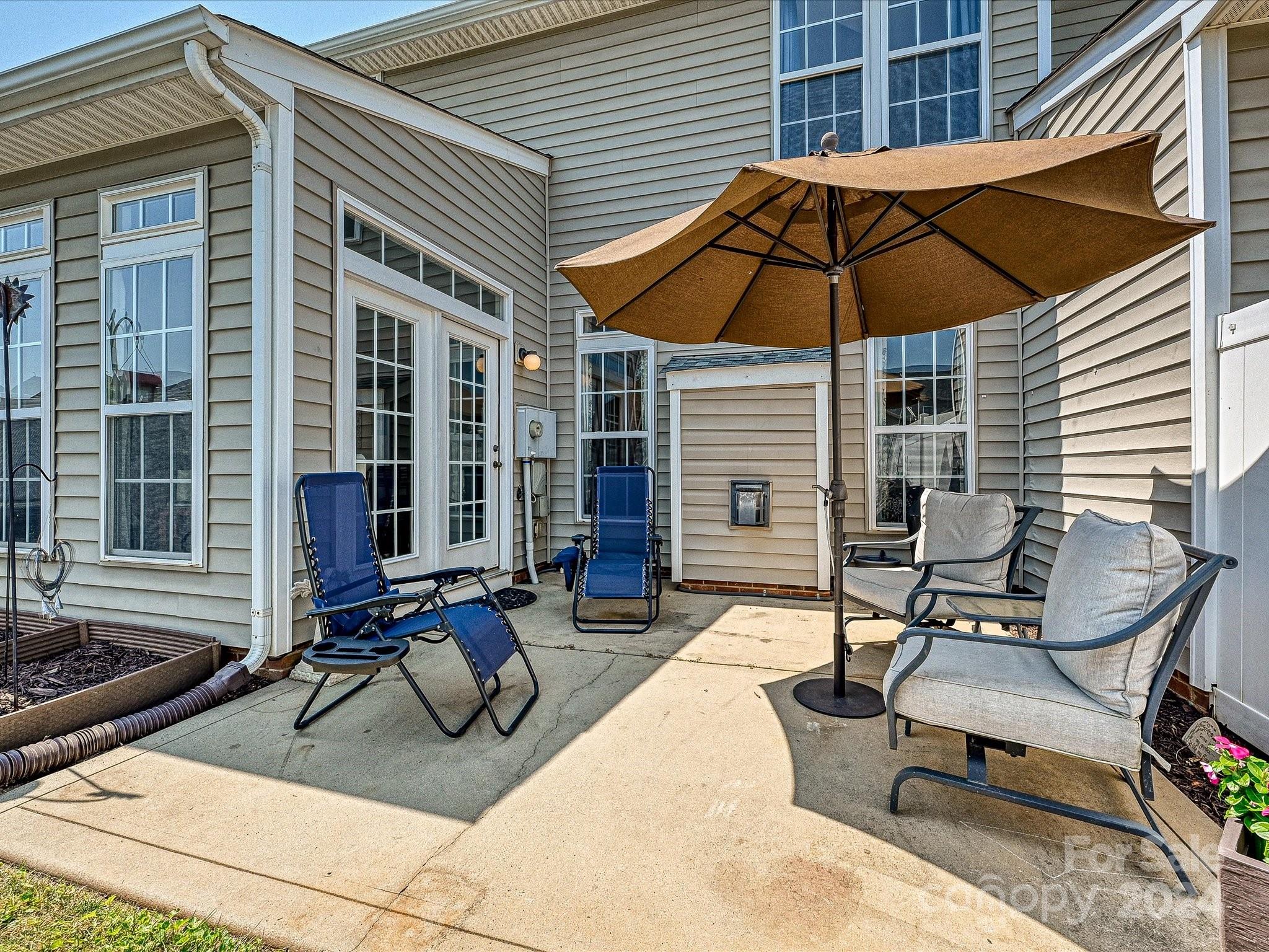 Fairway Townes - Residential