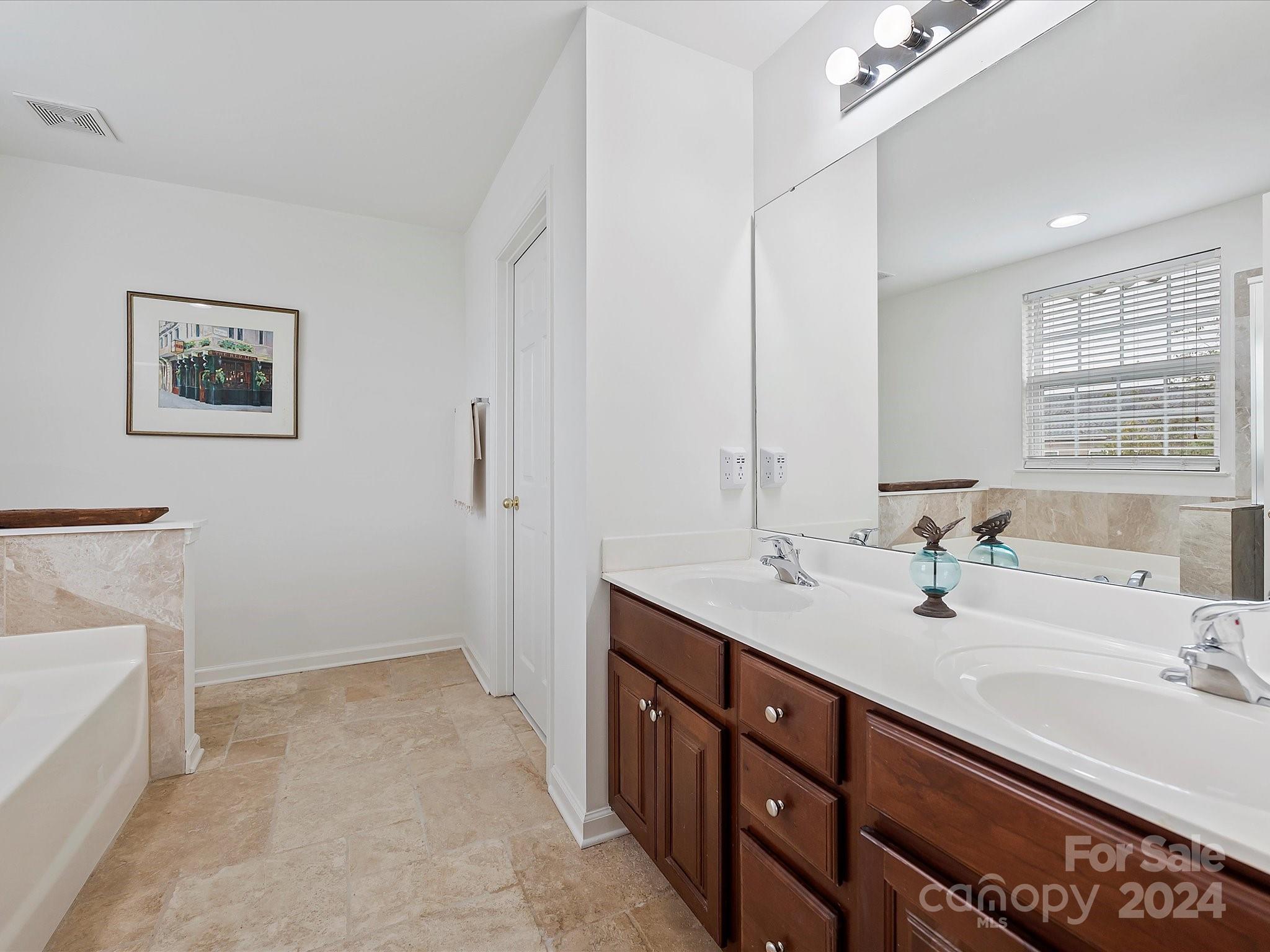 Fairway Townes - Residential
