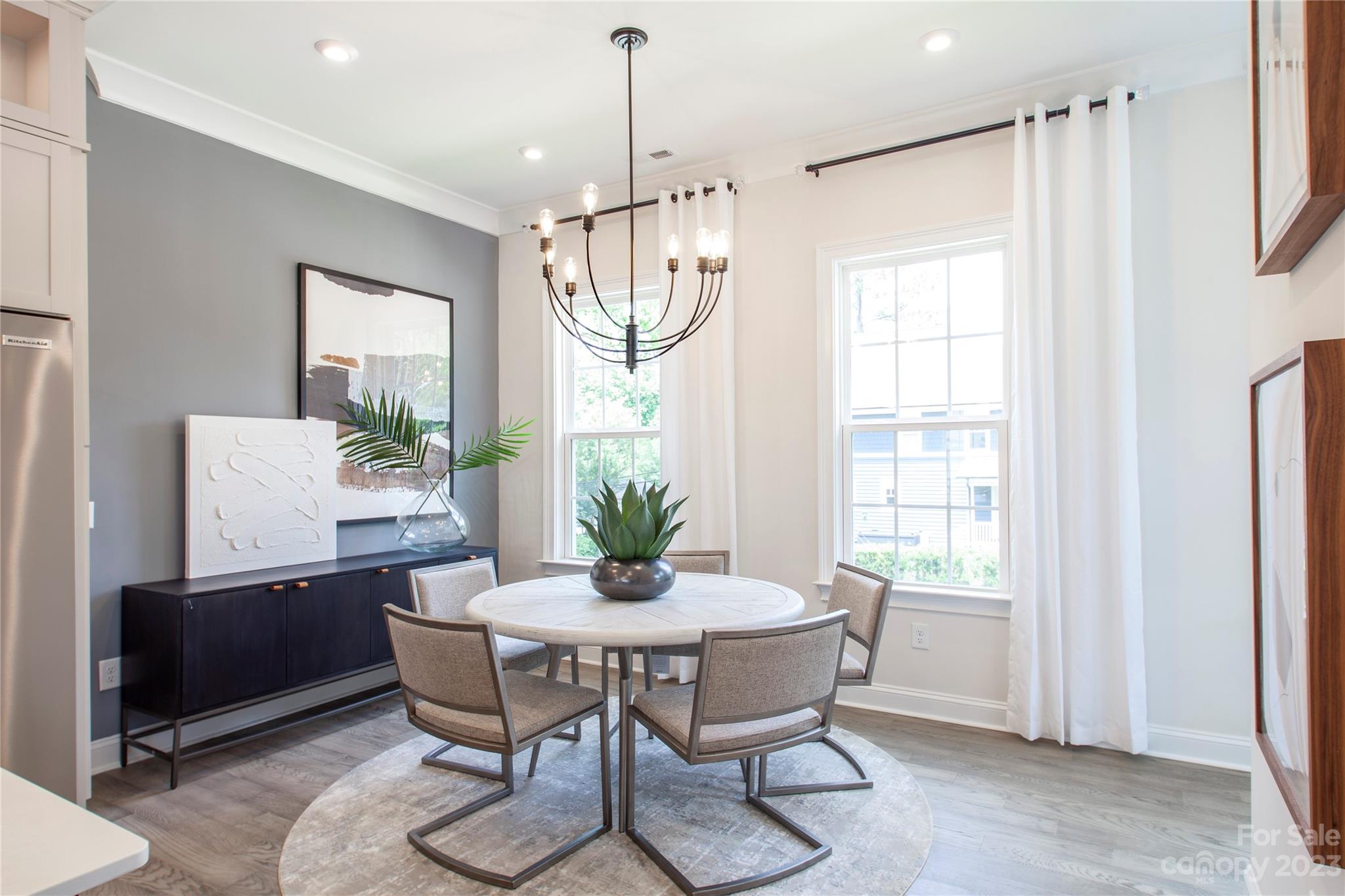 Elizabeth Glen - Residential