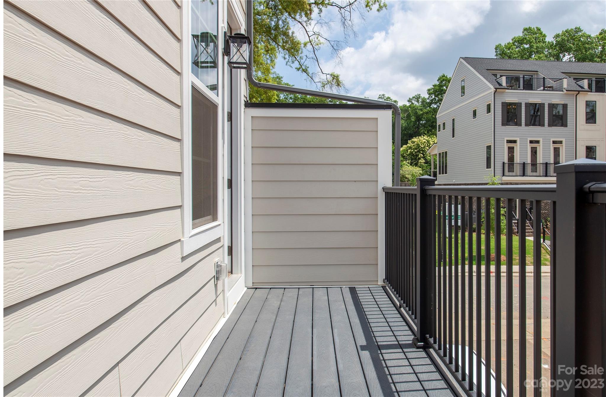 Elizabeth Glen - Residential