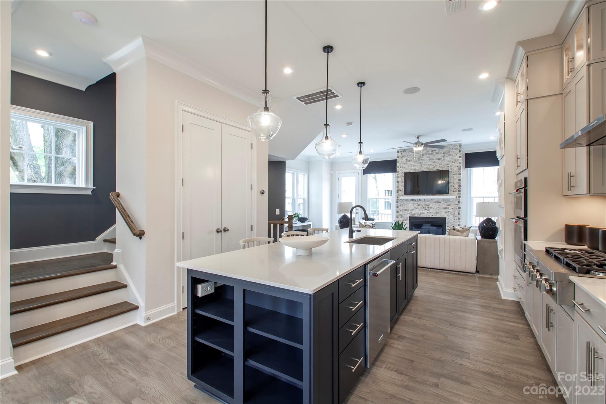 Elizabeth Glen - Residential