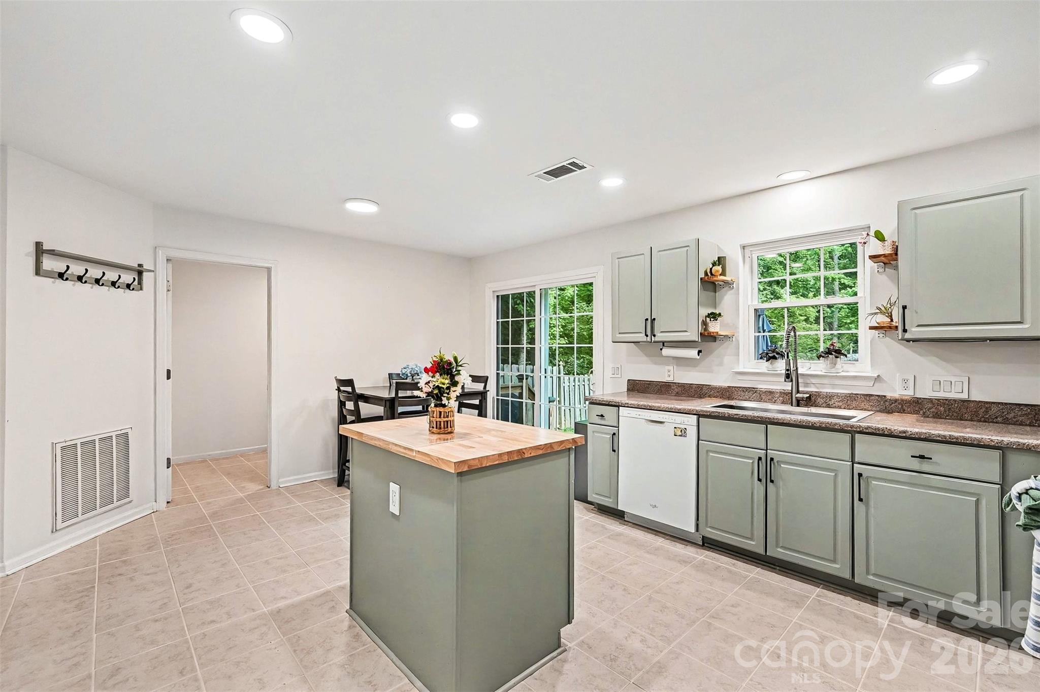 Highland Creek - Residential