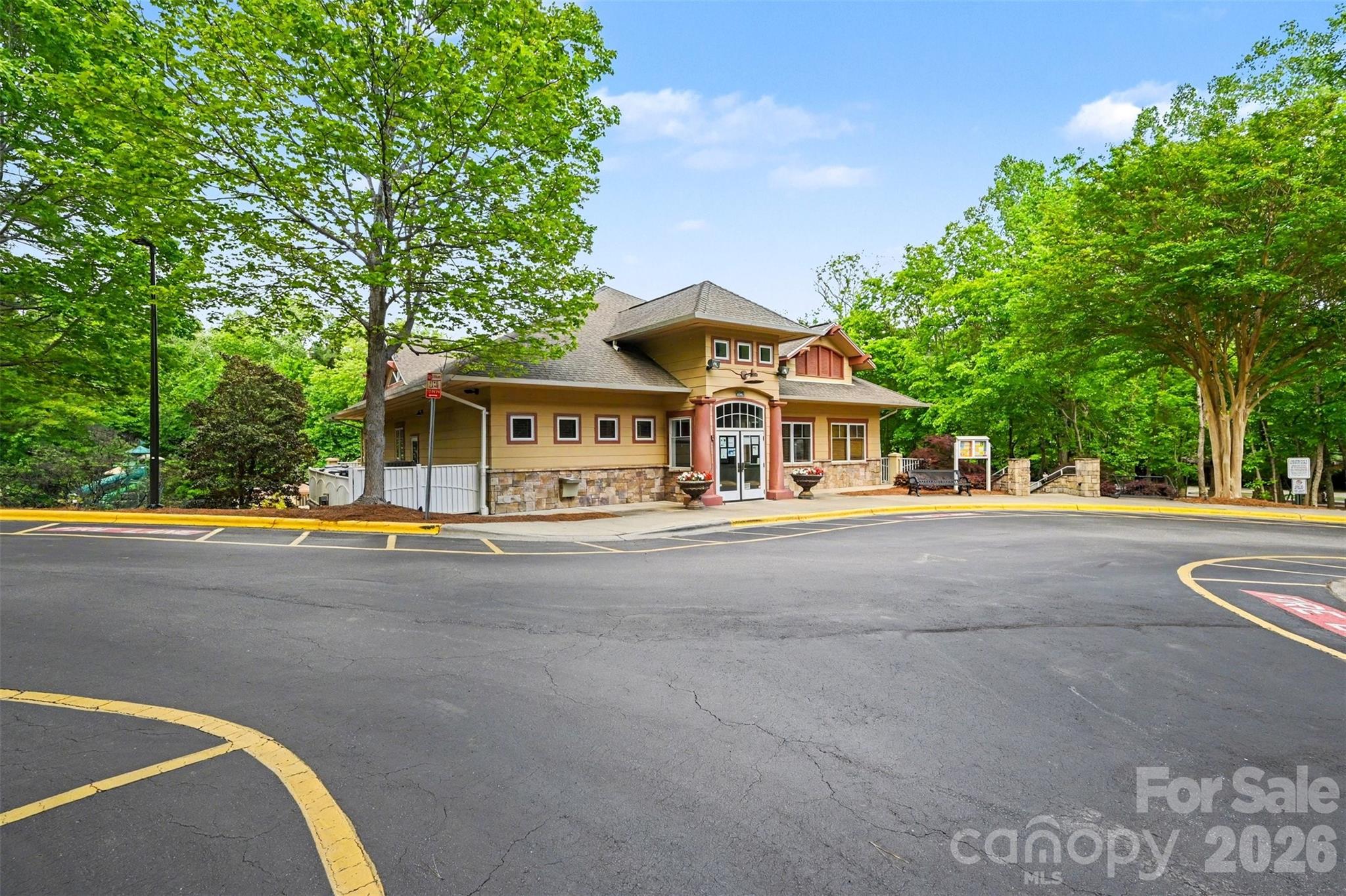 Highland Creek - Residential