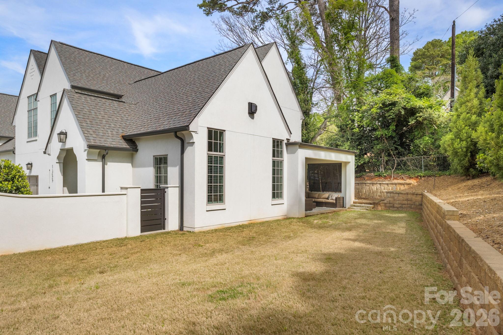 1355 S Kings Drive