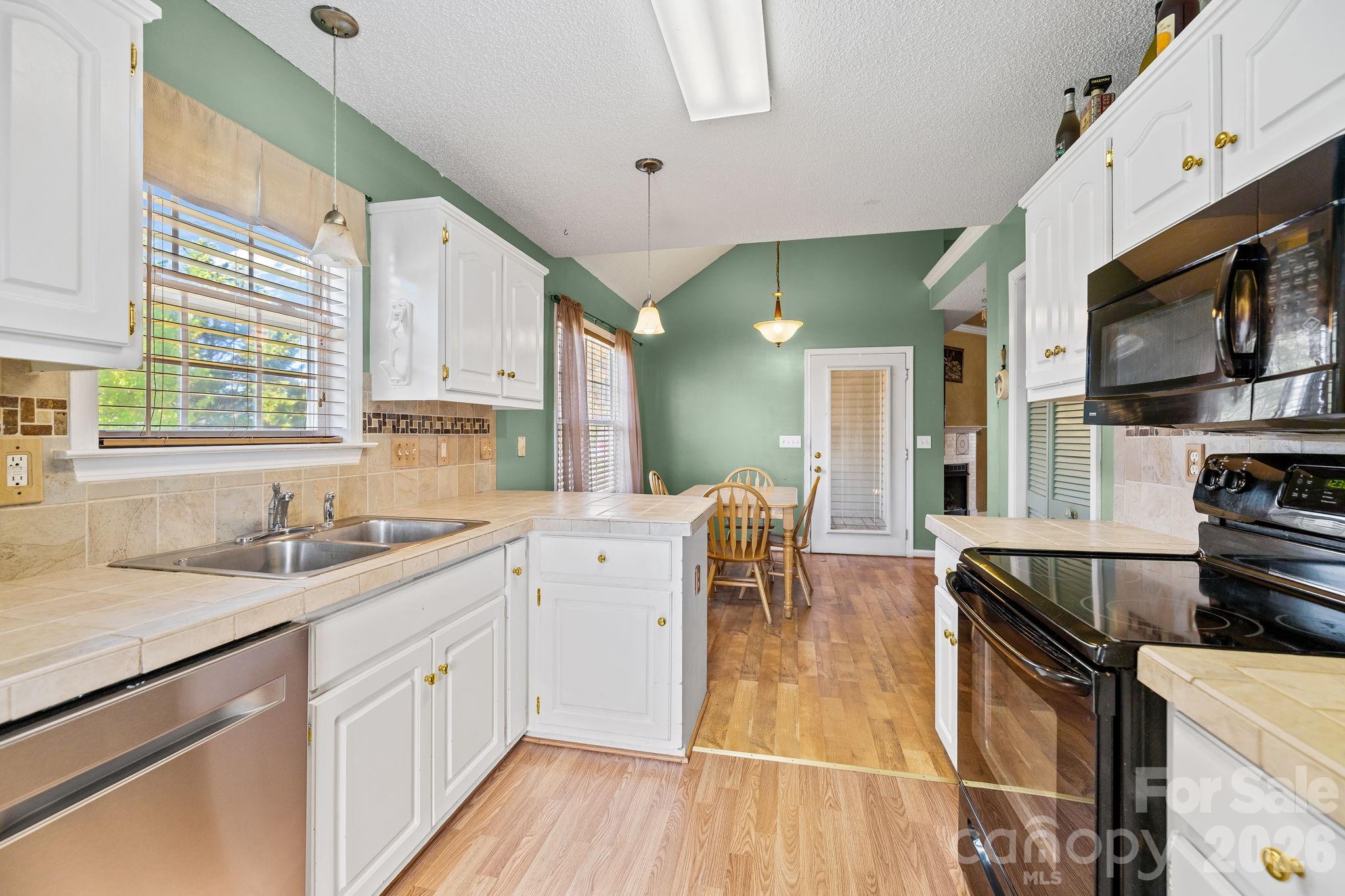 Taylor Oaks - Residential