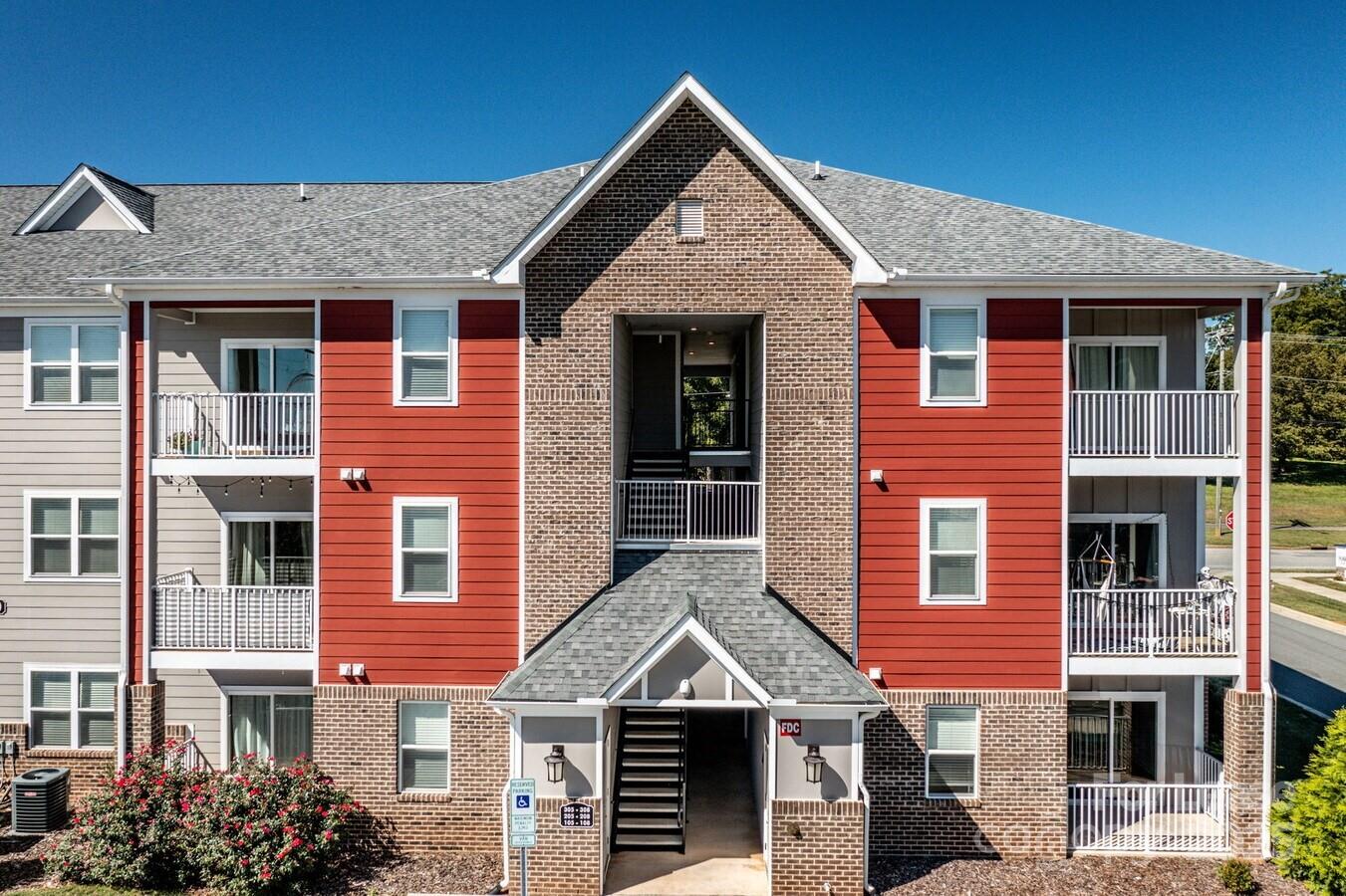 2778 2nd Street NE The Outlook