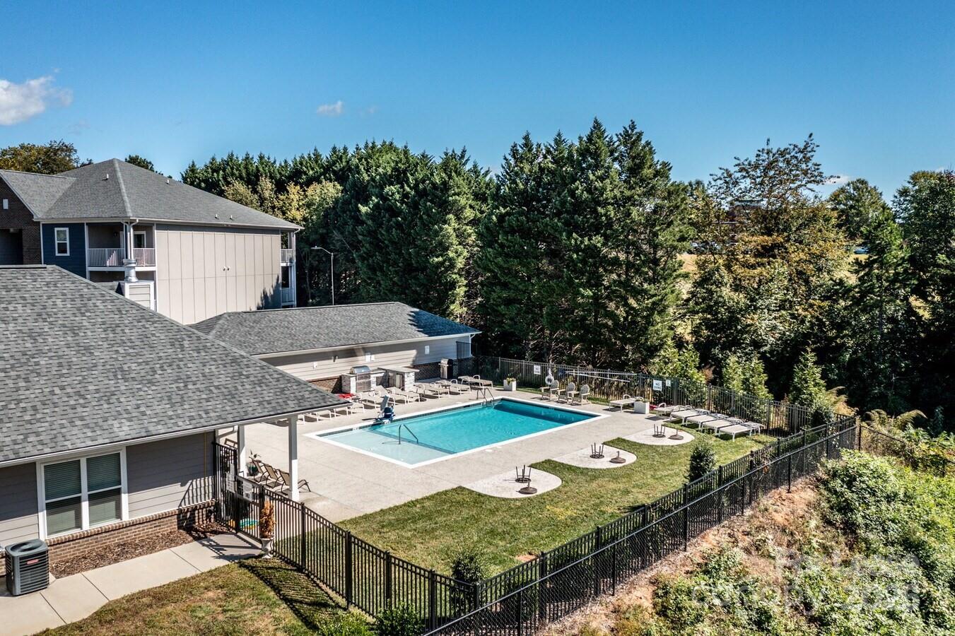 2778 2nd Street NE The Outlook