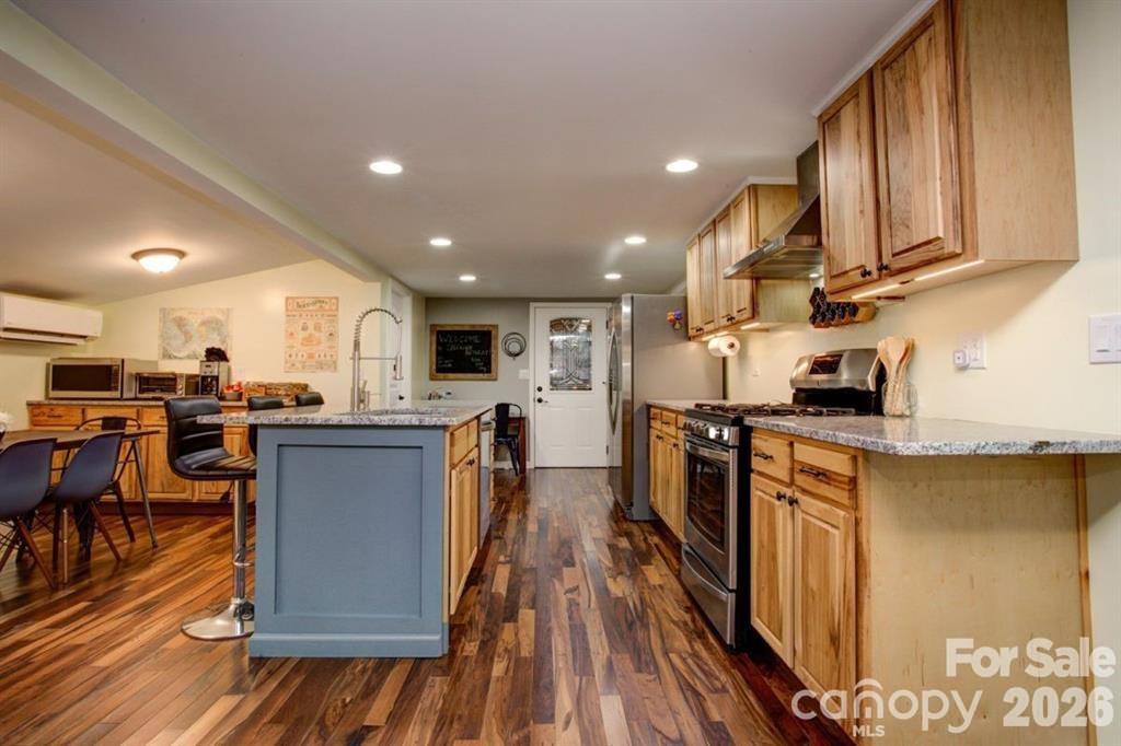 Shelton - Residential