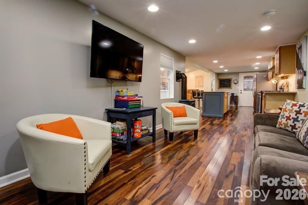 Shelton - Residential