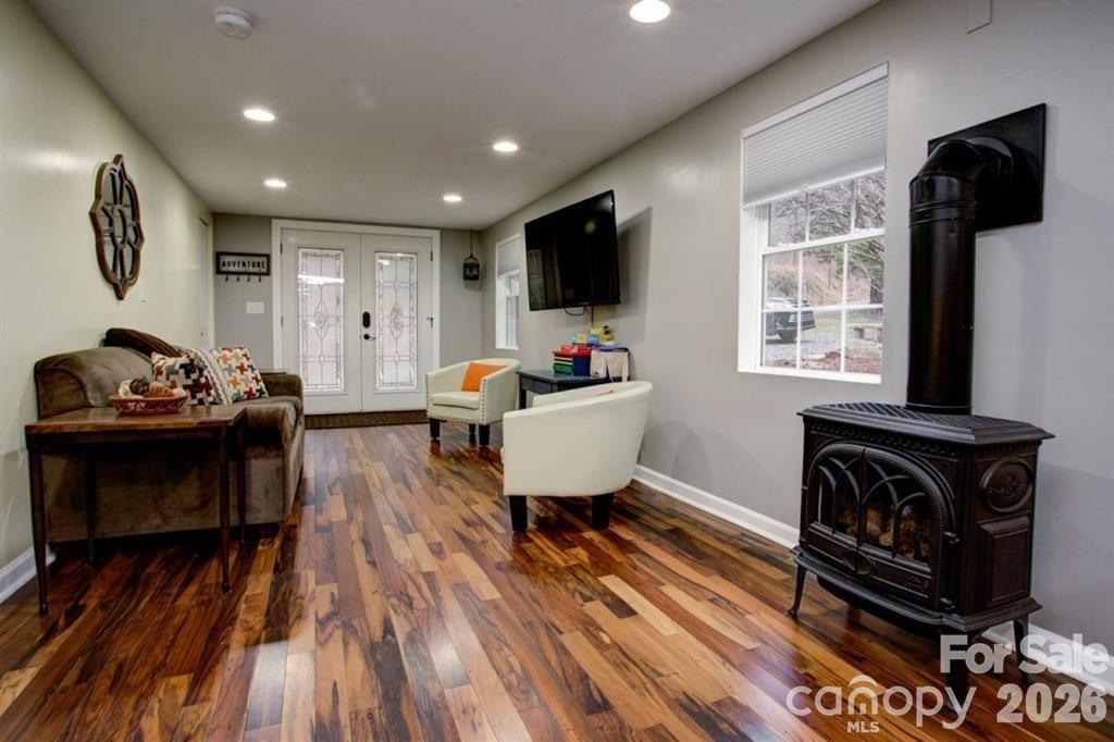 Shelton - Residential