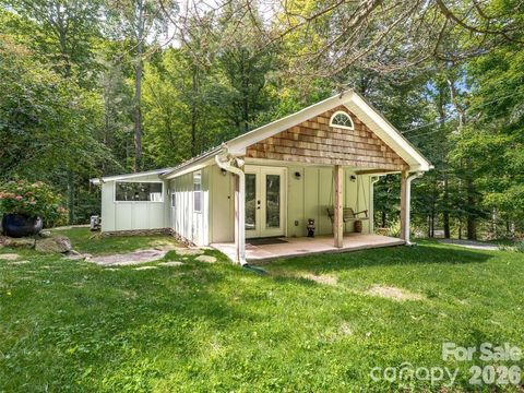 347 Blackberry Inn Road Weaverville NC 28787