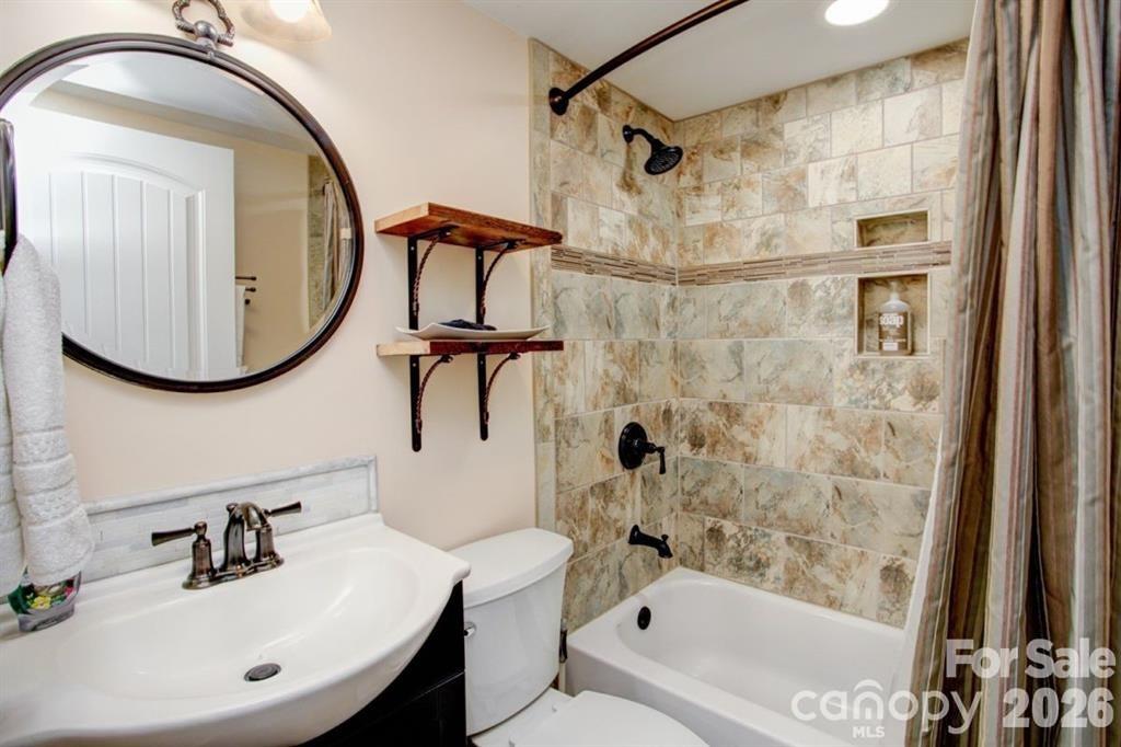 Shelton - Residential