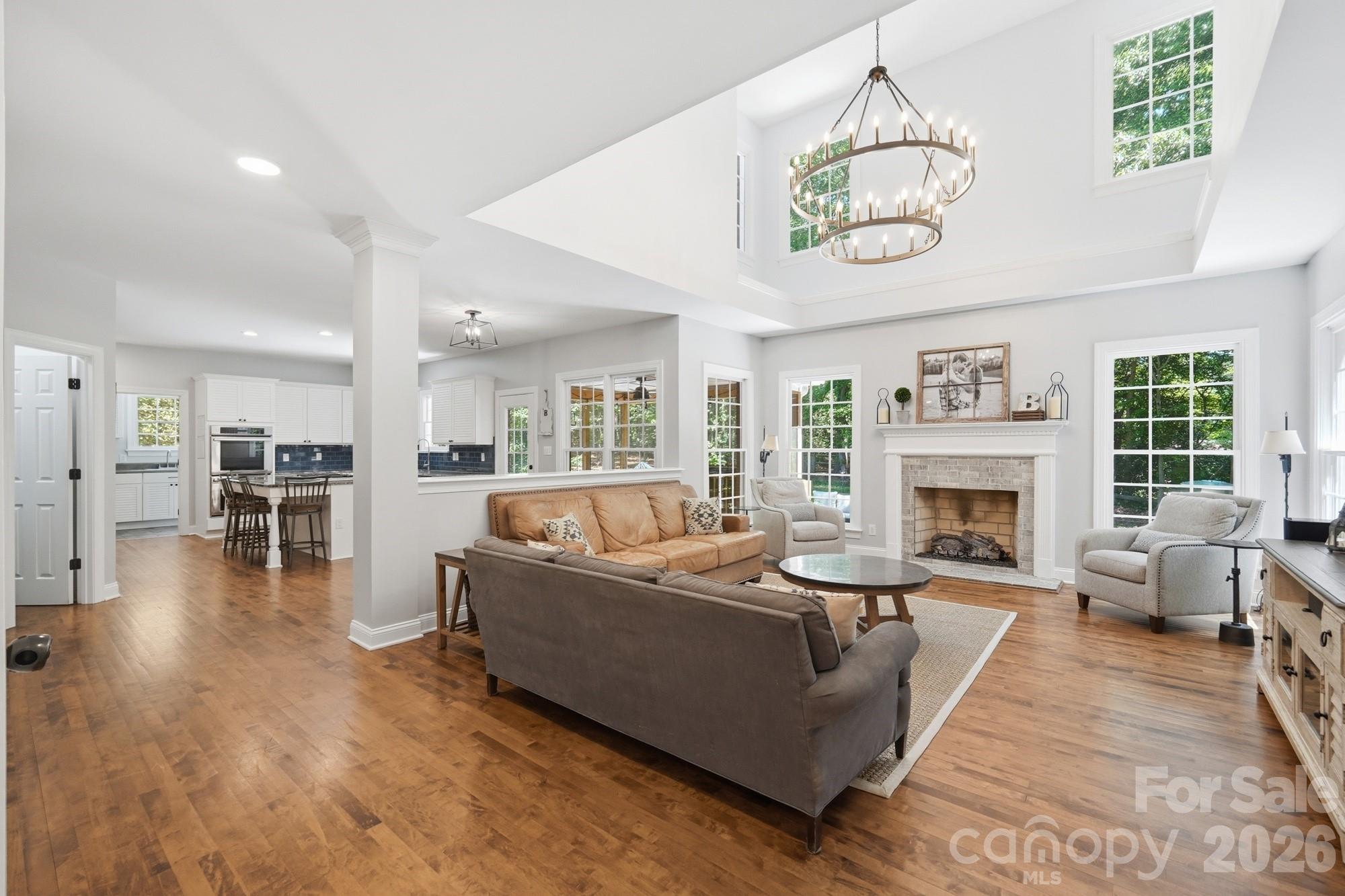 4432 Mountain Cove Drive