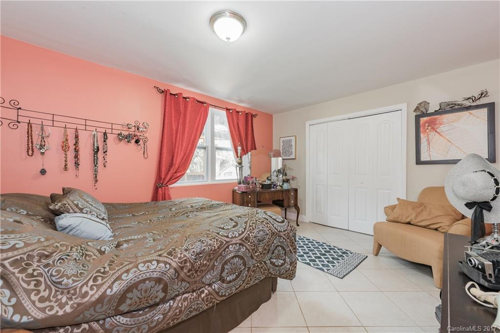 Colonial Heights - Residential