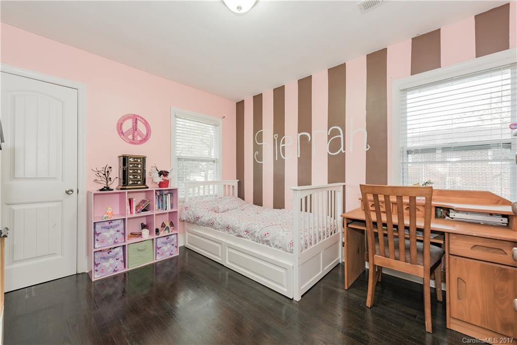 Colonial Heights - Residential