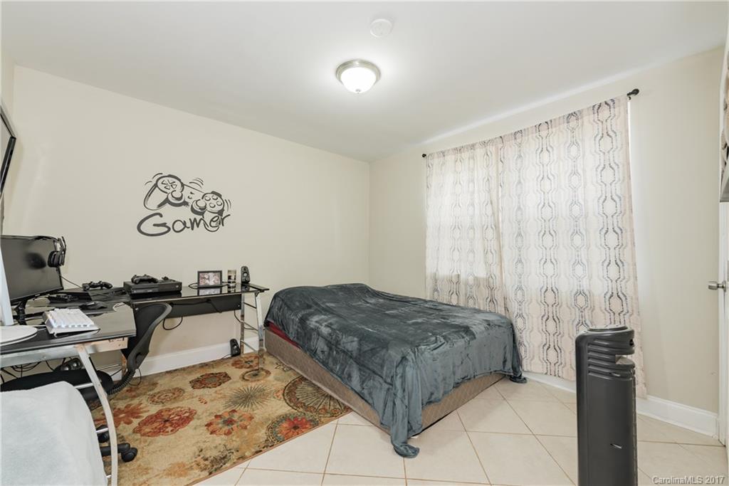 Colonial Heights - Residential