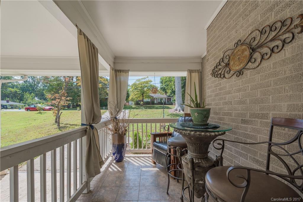 Colonial Heights - Residential