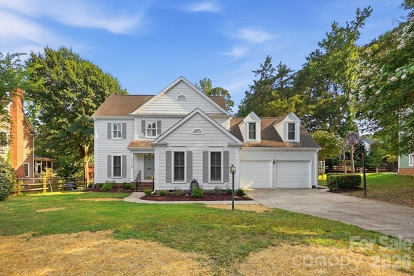 10012 BRASS EAGLE LN, CHARLOTTE, NC 28210 - Image 39b663177e458d2c04f34d8ebbe54dcd/1874697555