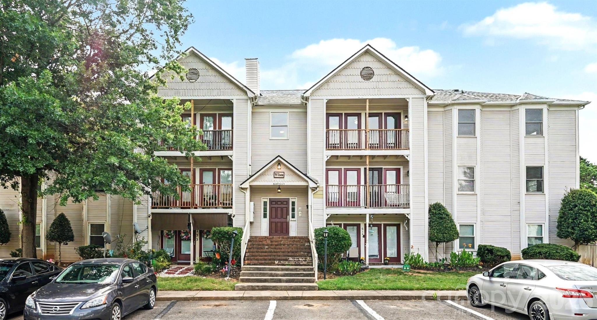 6165 Meadow Rose Lane