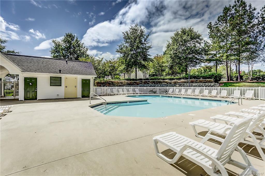 Windsor Trace - Residential