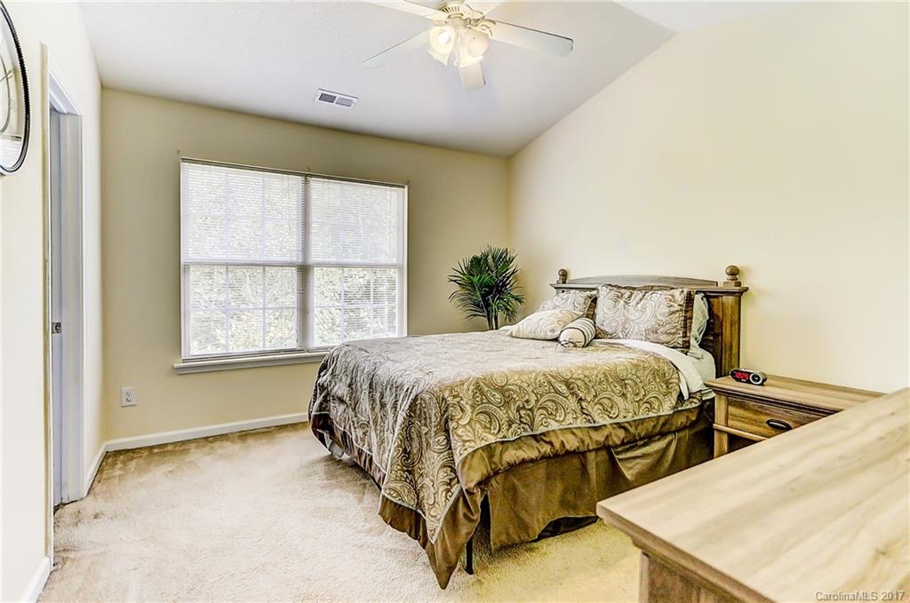 Windsor Trace - Residential