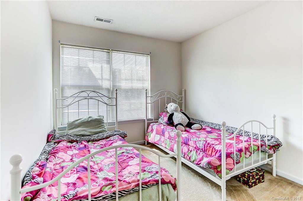 Windsor Trace - Residential