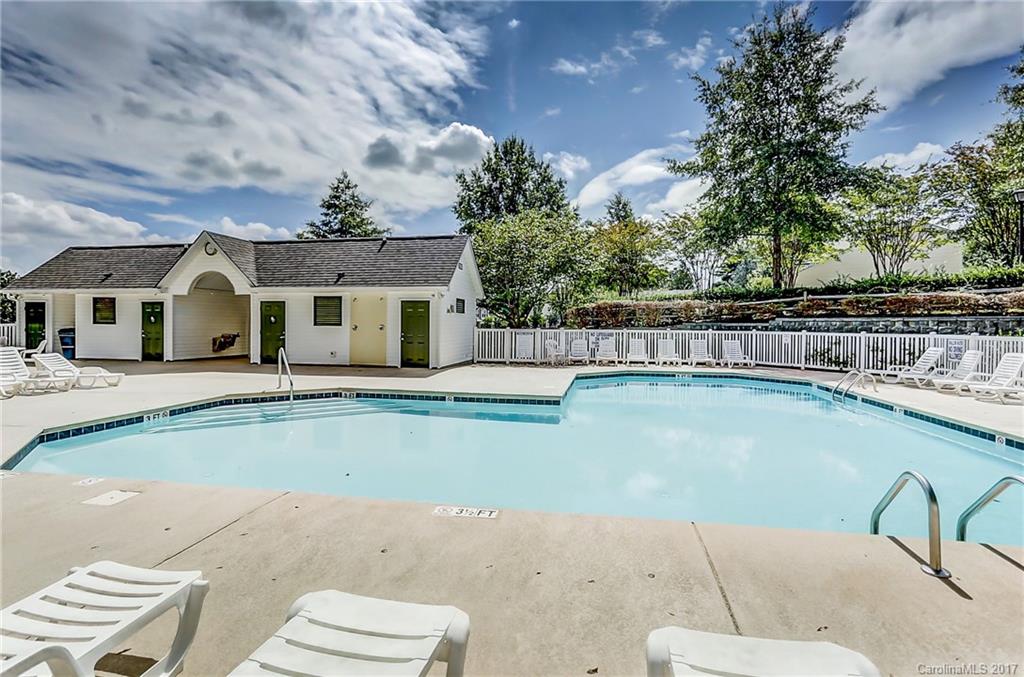 Windsor Trace - Residential