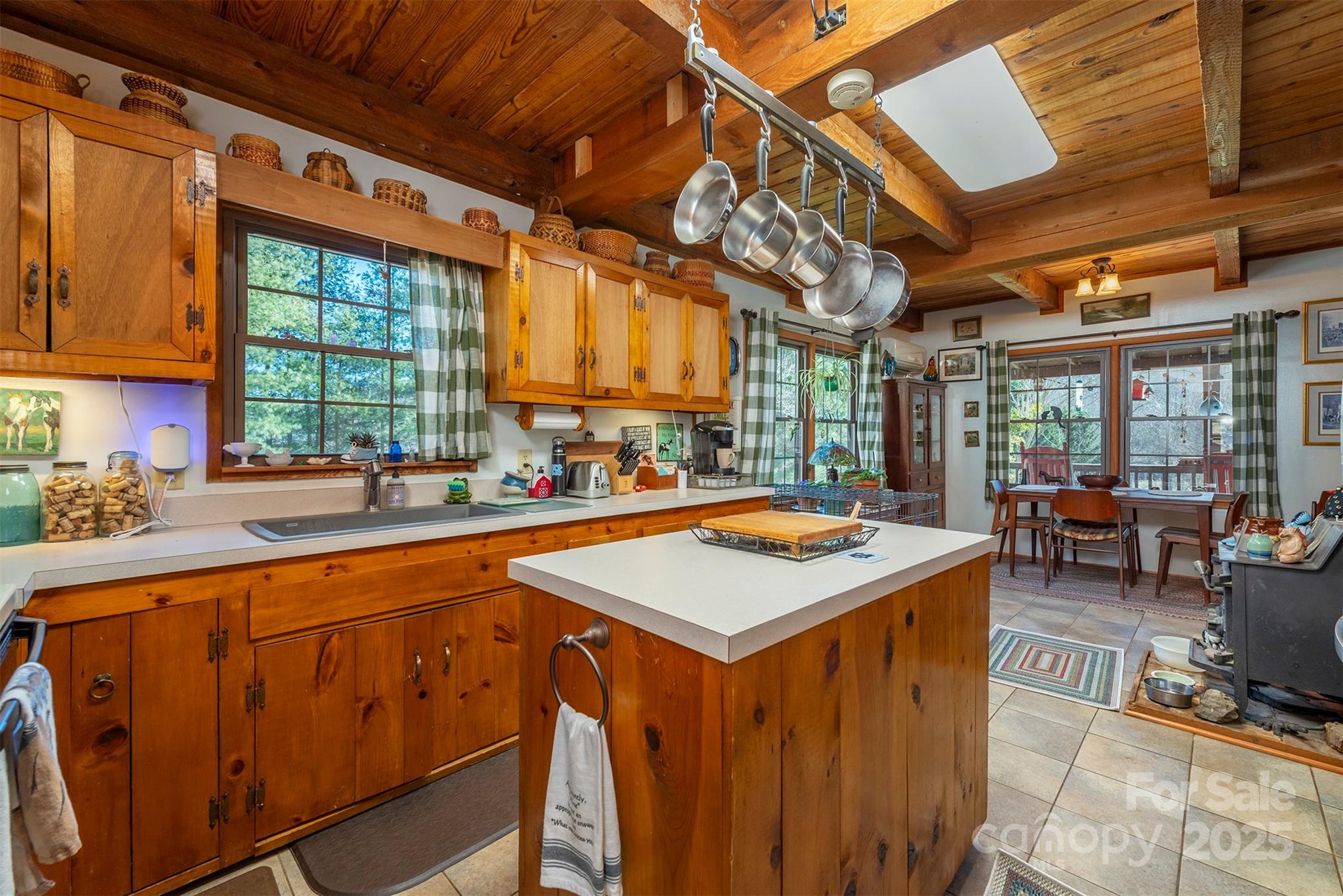 366 Dix Creek #2 Road