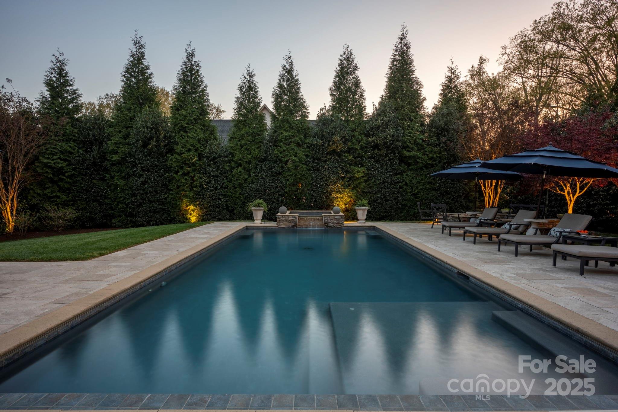 Jordan Manor - Residential