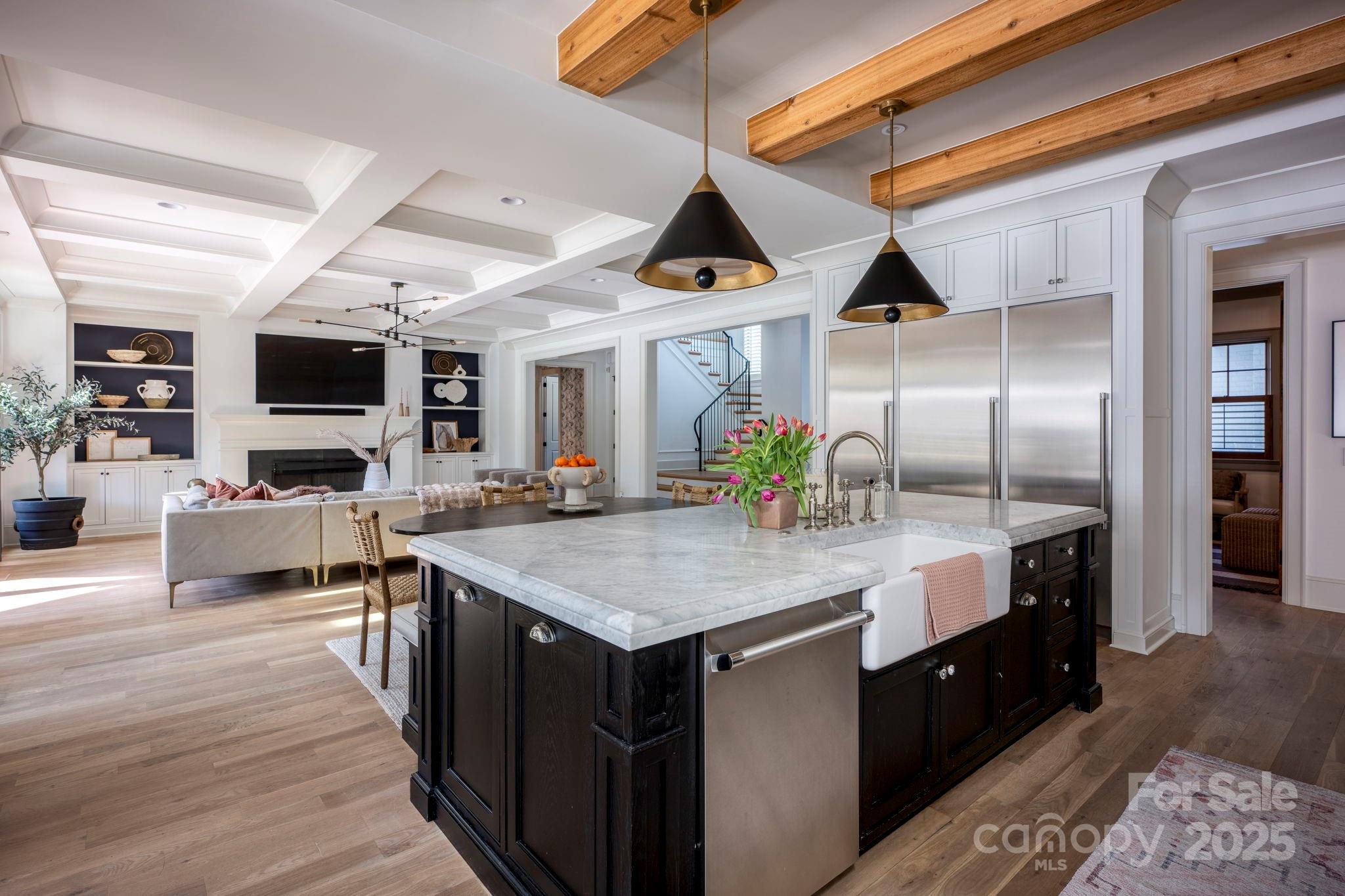 Jordan Manor - Residential