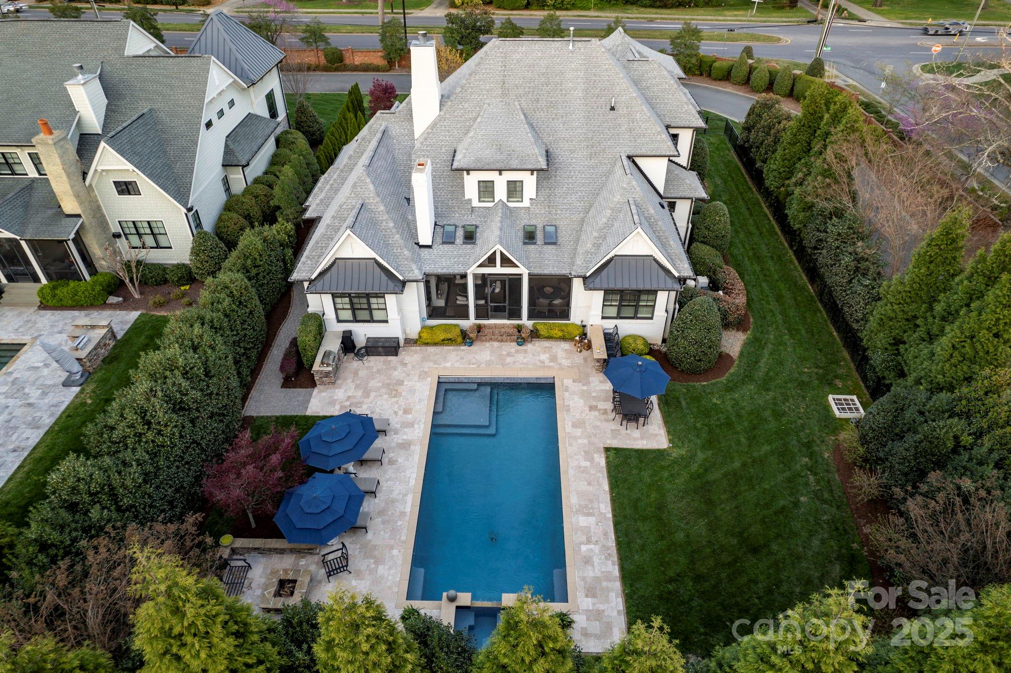 Jordan Manor - Residential