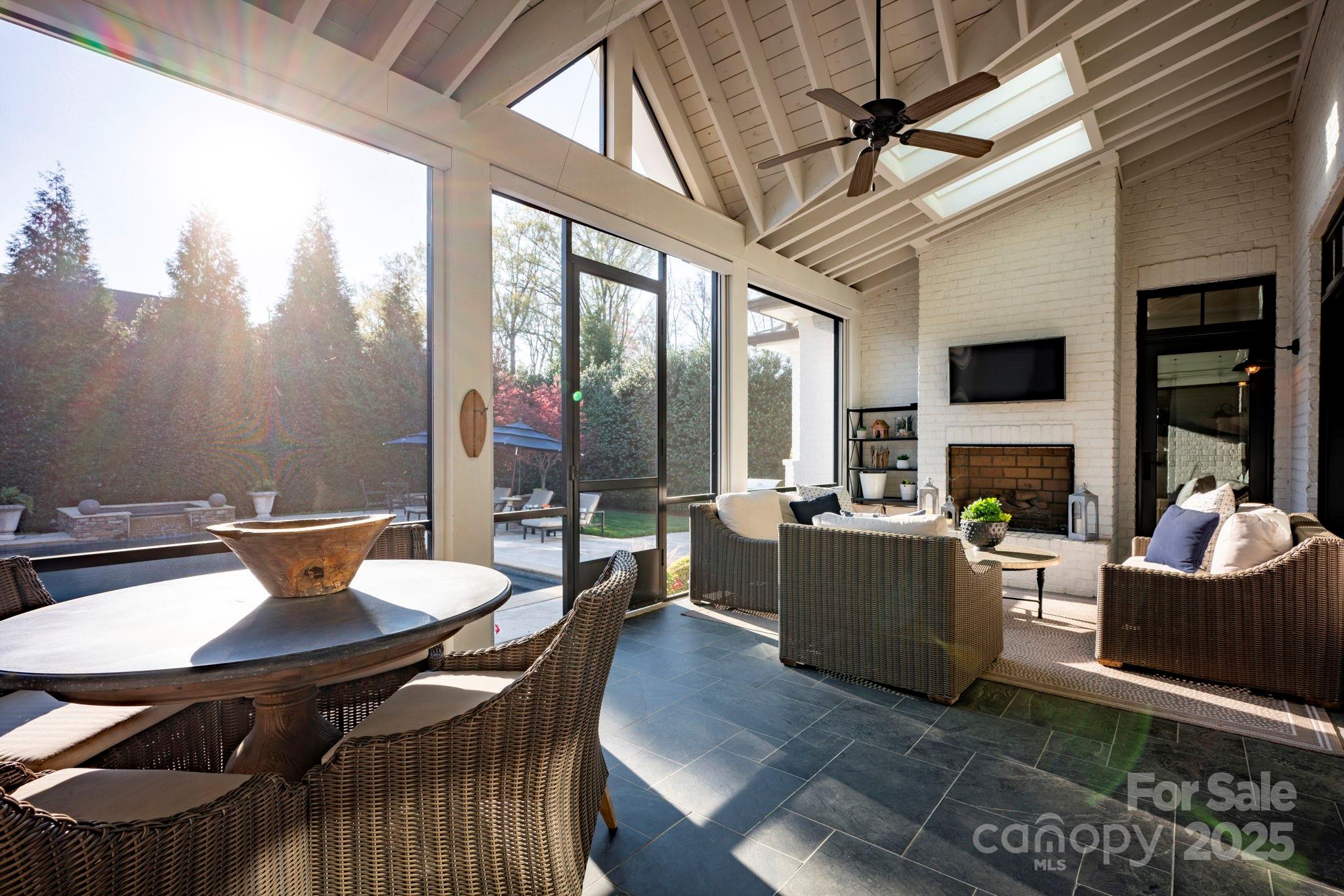 Jordan Manor - Residential