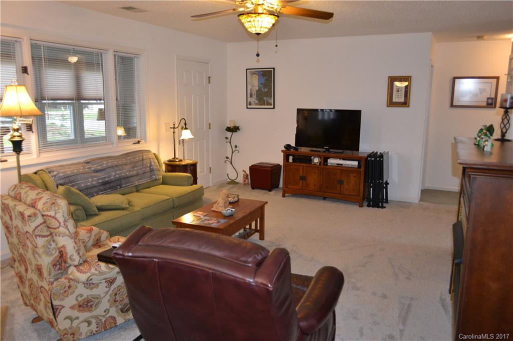 Blue Ridge Villas - Residential
