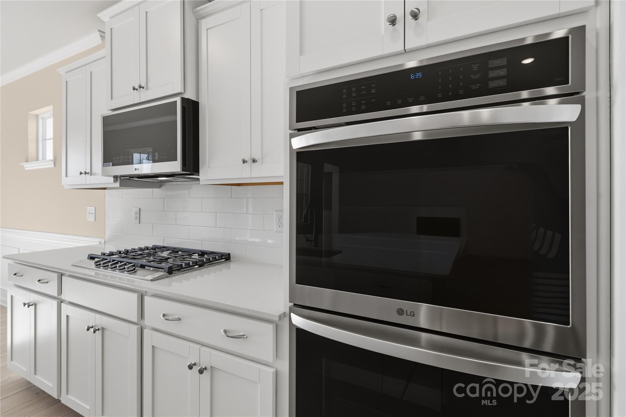 Roselyn - Residential