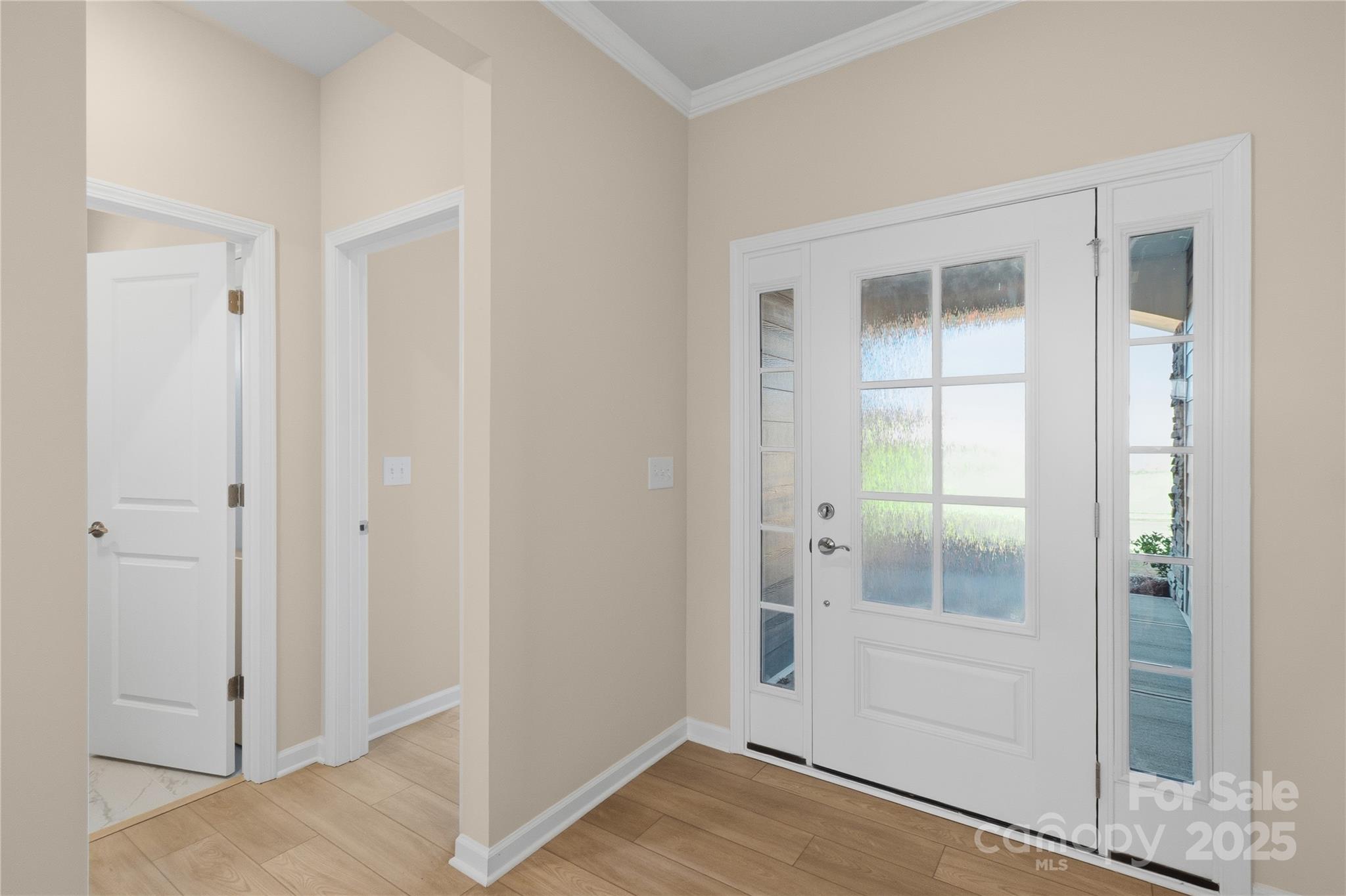 Roselyn - Residential