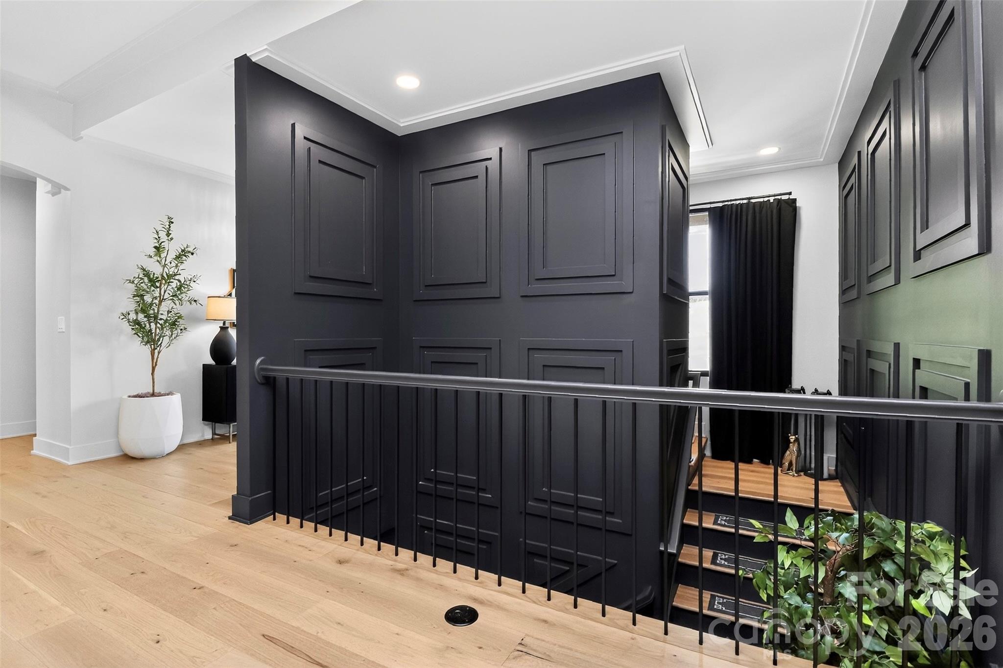 ESSEX POINTE - Residential
