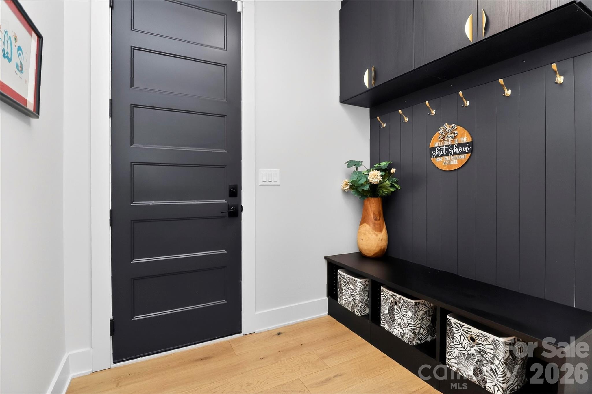 ESSEX POINTE - Residential