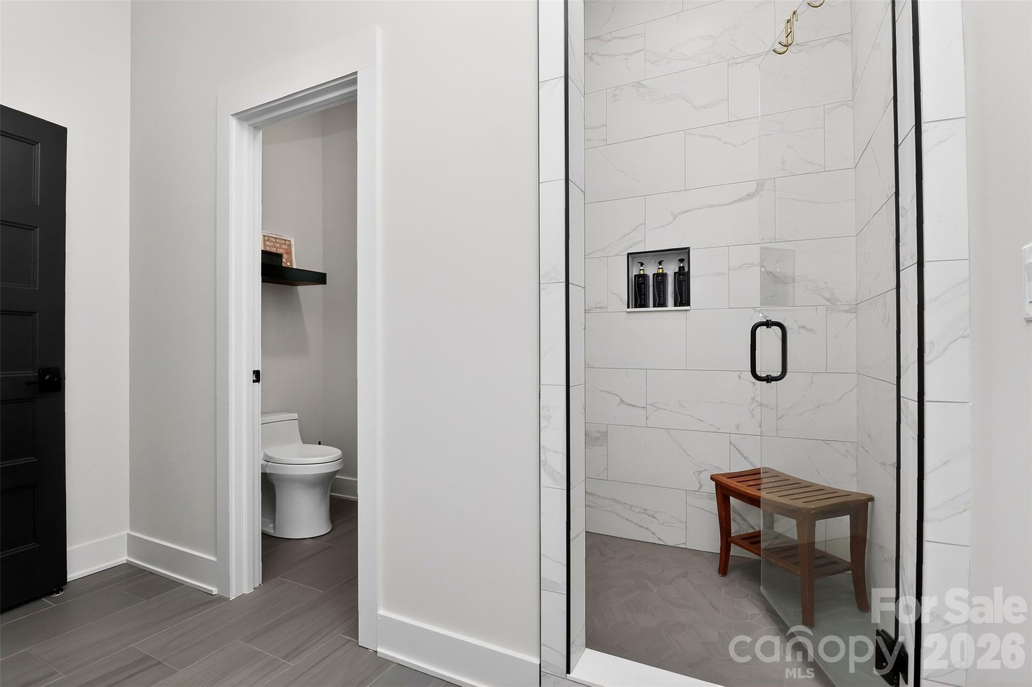 ESSEX POINTE - Residential
