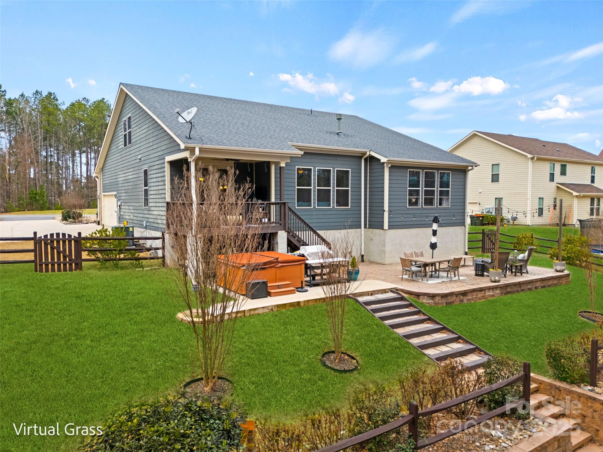 Palm Tree Cove II - Residential